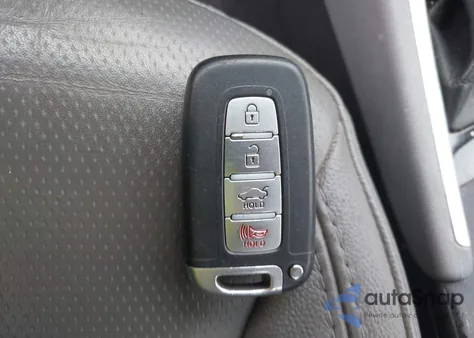 2011 Hyundai Sonata Limited z USA, uszkodzony, nr VIN 5NPEC4AC9BH126053